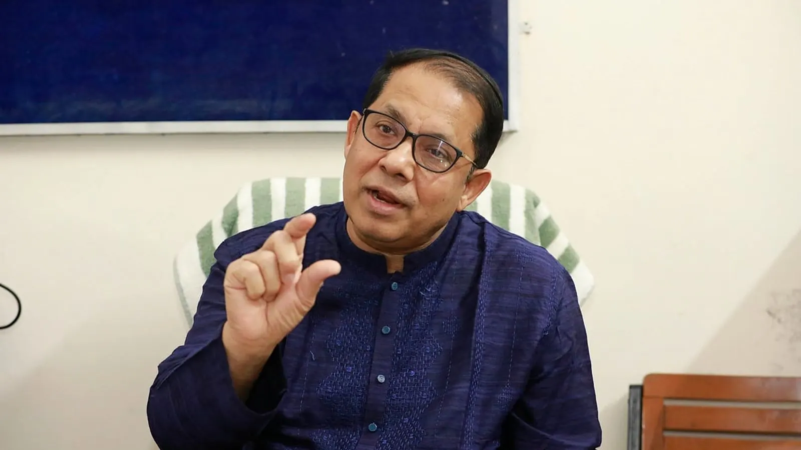 Bangladesh Energy Crisis: Professor Urges Gas Exploration to Secure Supply