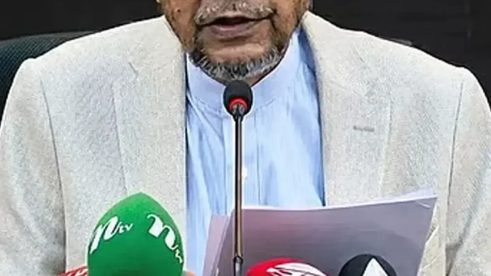 জয়পুরহাট জেনারেল হাসপাতাল পরিদর্শন করলেন স্বাস্থ্যমন্ত্রী