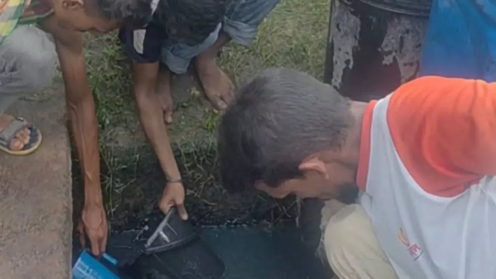 Diesel Spills at Rajshahi Railway Station After Pipe Rupture