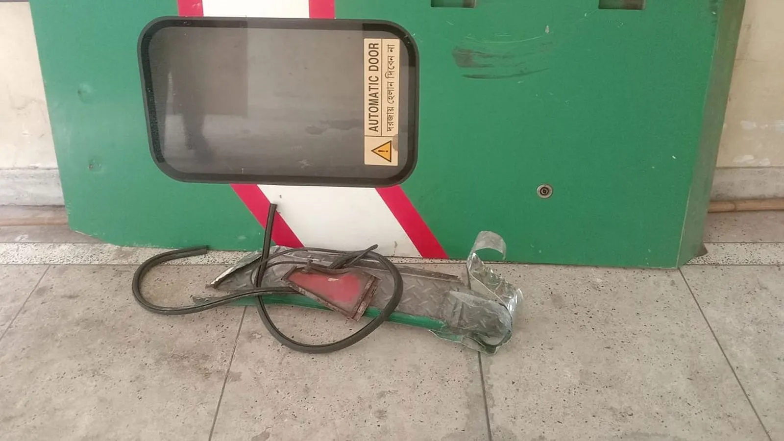Cox's Bazar-bound Tourist Express train hit by parked vehicle in Chattogram