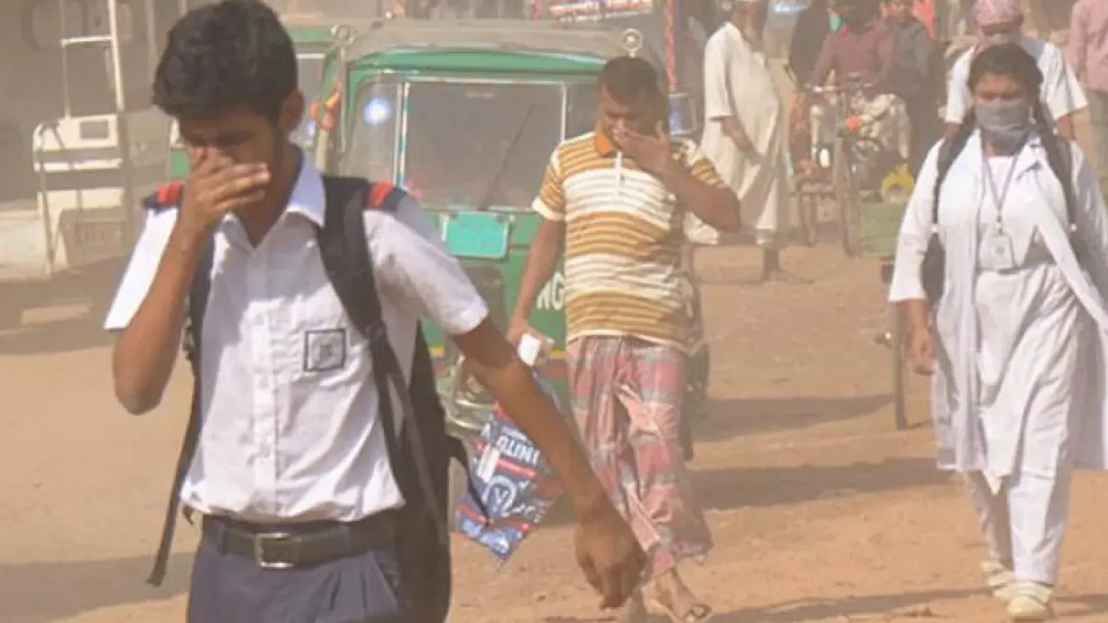 Dhaka Ranks 6th Globally in Air Quality Index on August 25