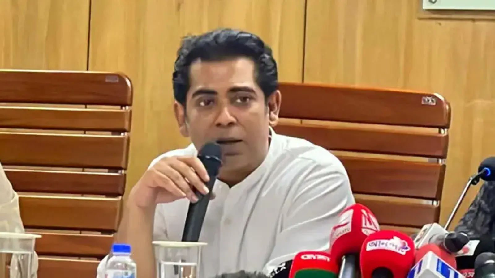 সাংস্কৃতিক কর্মকাণ্ডে বাধা দেওয়ার সরকারের কোনো মানসিকতা নেই