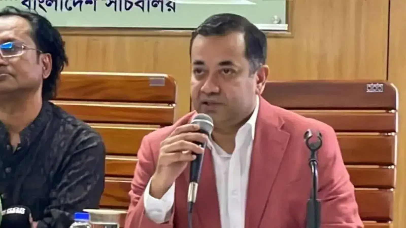 সরকারি টিভিতে আনুপাতিক হারে বিরোধী দলের বক্তব্য প্রচারের নির্দেশ