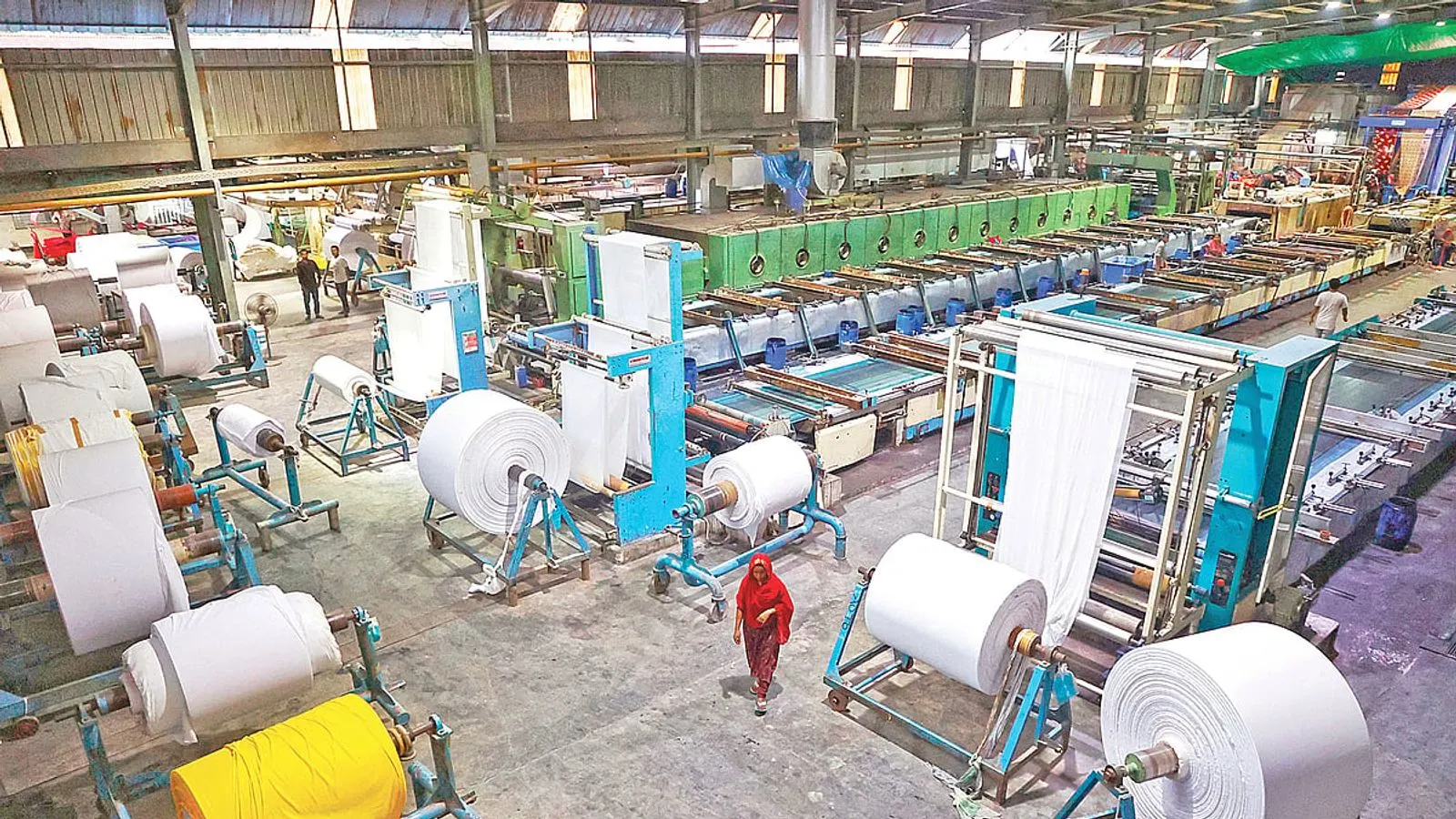 Bangladesh Faces Severe Energy Crisis Amid Global and Structural Pressures