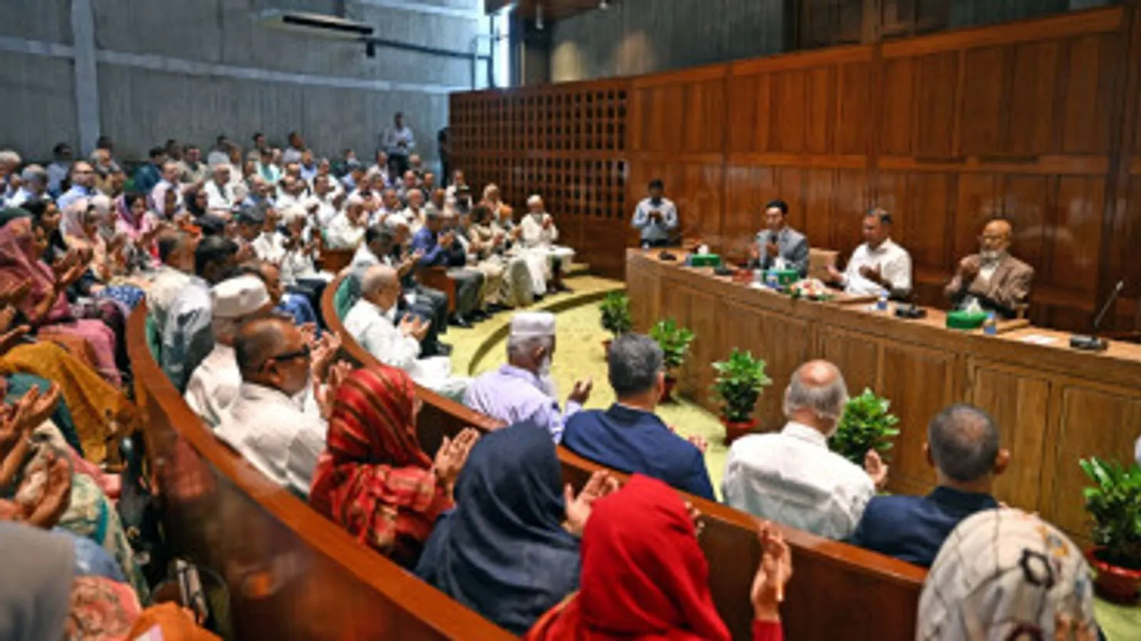 Tarique Rahman Chairs Ruling Party MP Meeting in Dhaka
