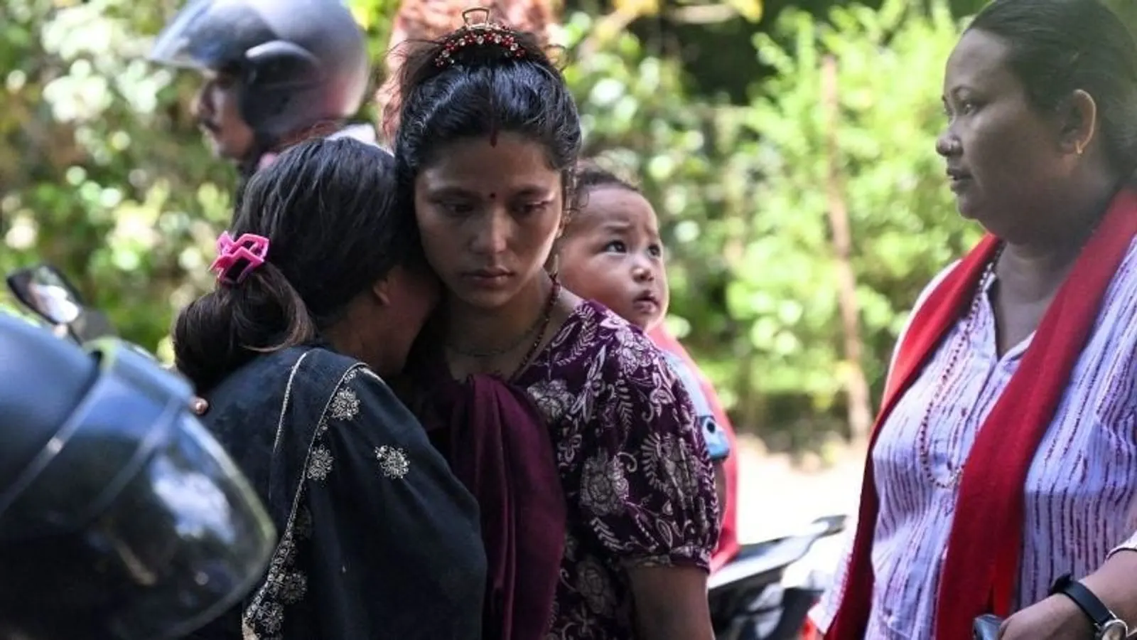 Floods in Nepal and Tibet Leave Hundreds Dead and Thousands Missing