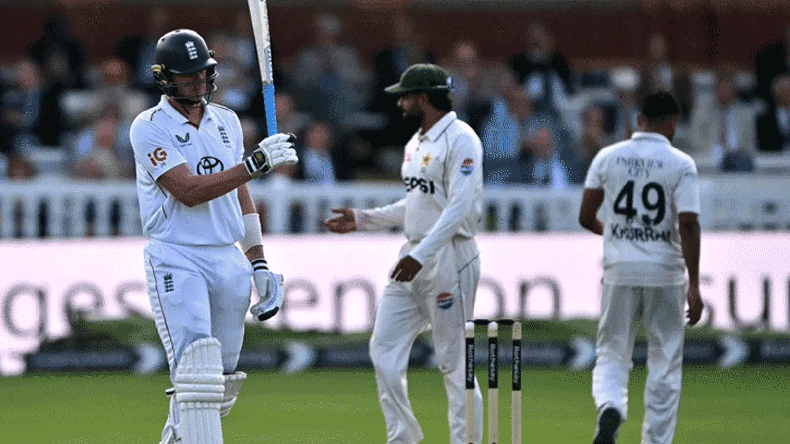England Reach 248-9 Against Pakistan on Day One at Lord's