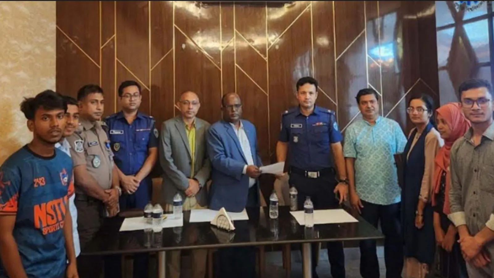 Noakhali Police Apologize After MBSTU Students Face Harassment
