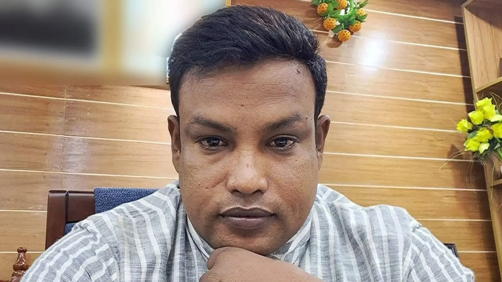 Awami League Leader Injured Trying to Escape Police Arrest in Kurigram