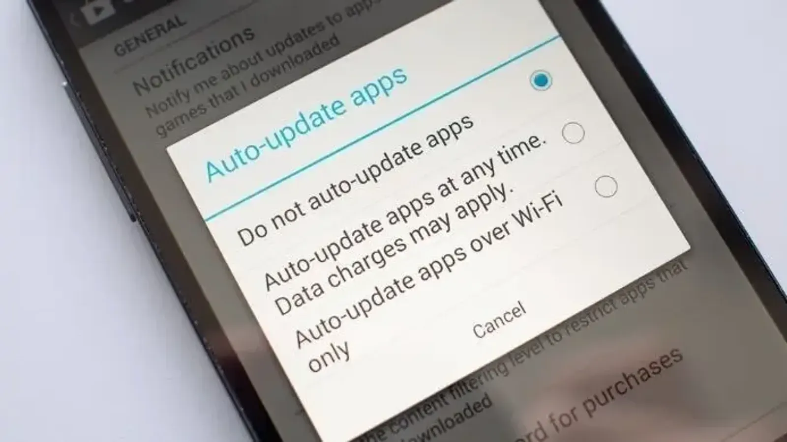 Bangladesh Smartphone Users Warned Over Security Risks From Ignored App Updates