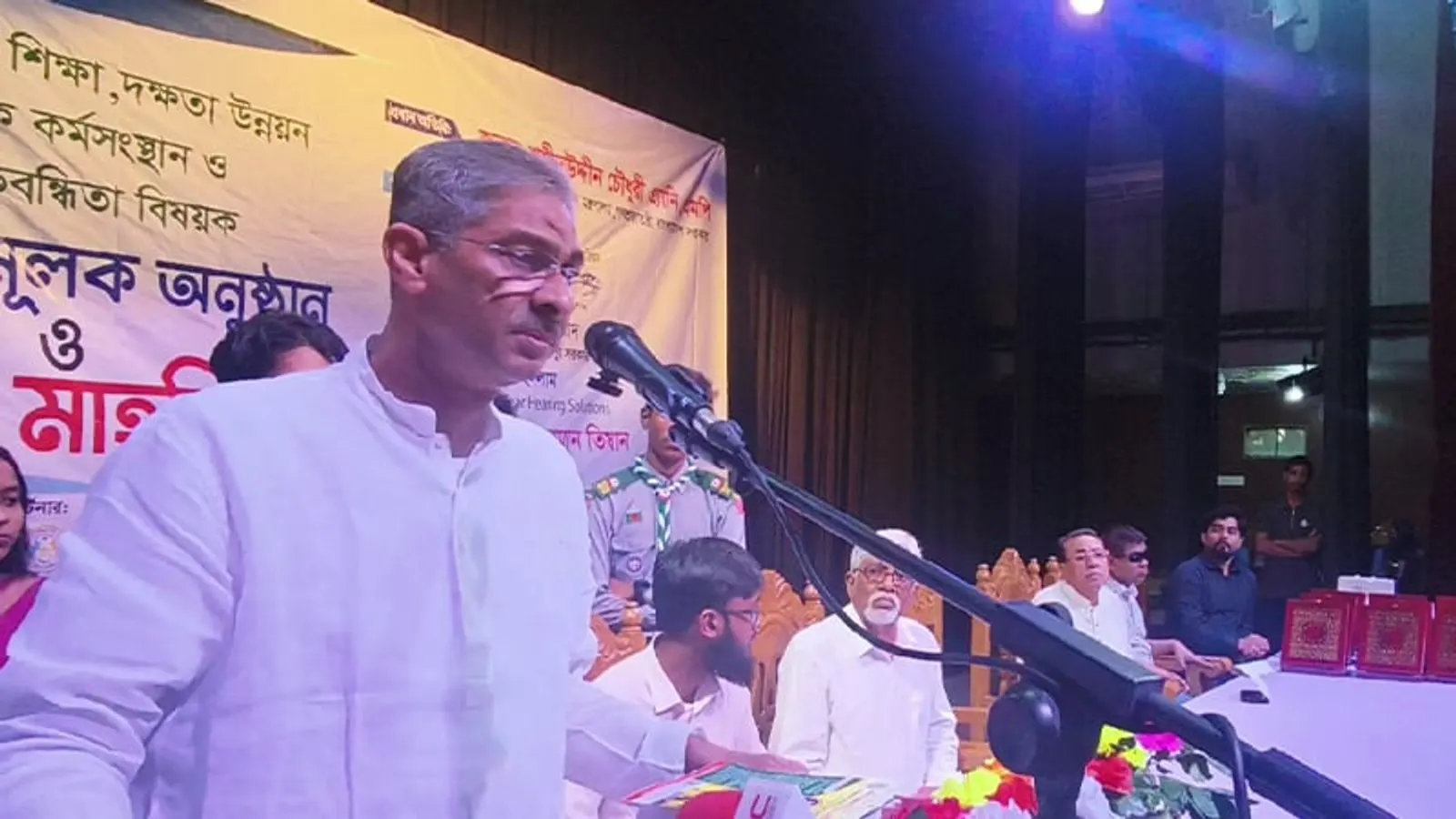 লক্ষ্মীপুরে শ্রবণপ্রতিবন্ধকতা সচেতনতা ও দক্ষতা উন্নয়ন সভা