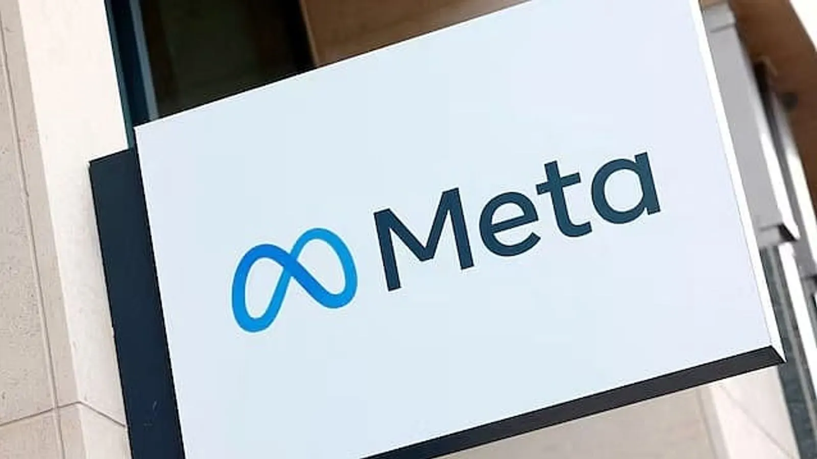 Meta Imposes New Teen Restrictions on Instagram and Facebook