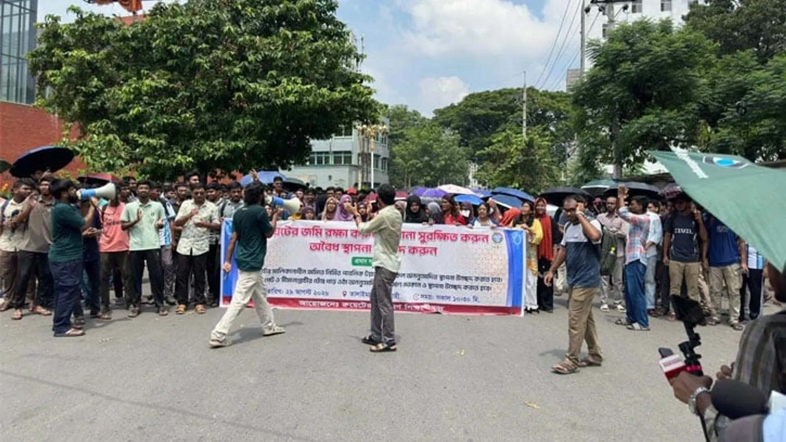 RUET Students Protest Land Grabbing and Demand Campus Border Security