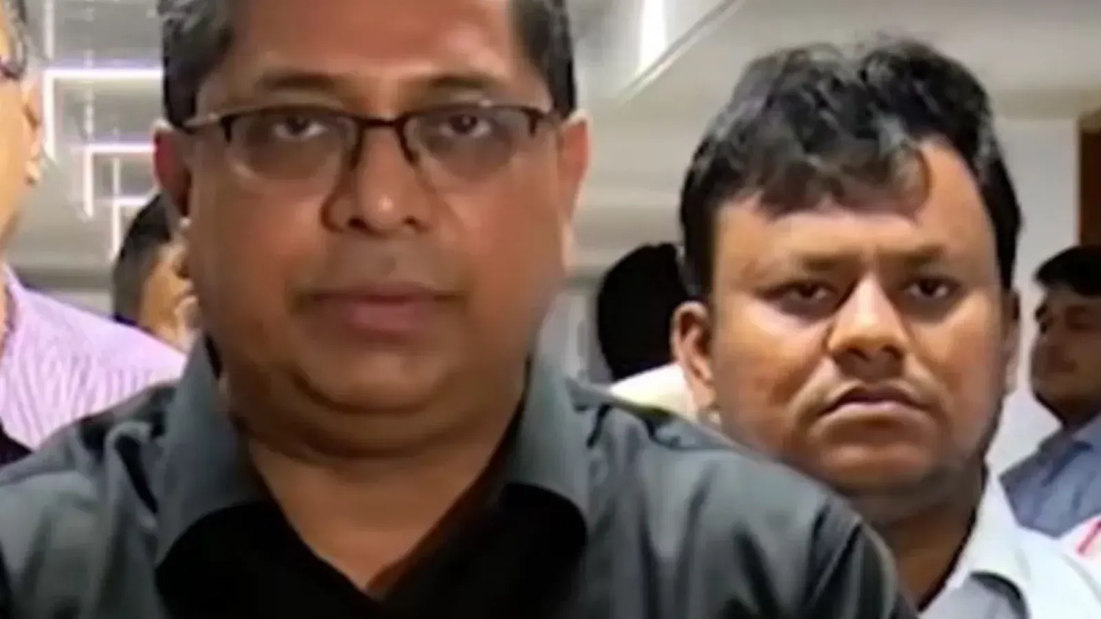 মালয়েশিয়ার হাইকমিশনারের সঙ্গে স্থানীয় সরকার প্রতিমন্ত্রীর বৈঠক