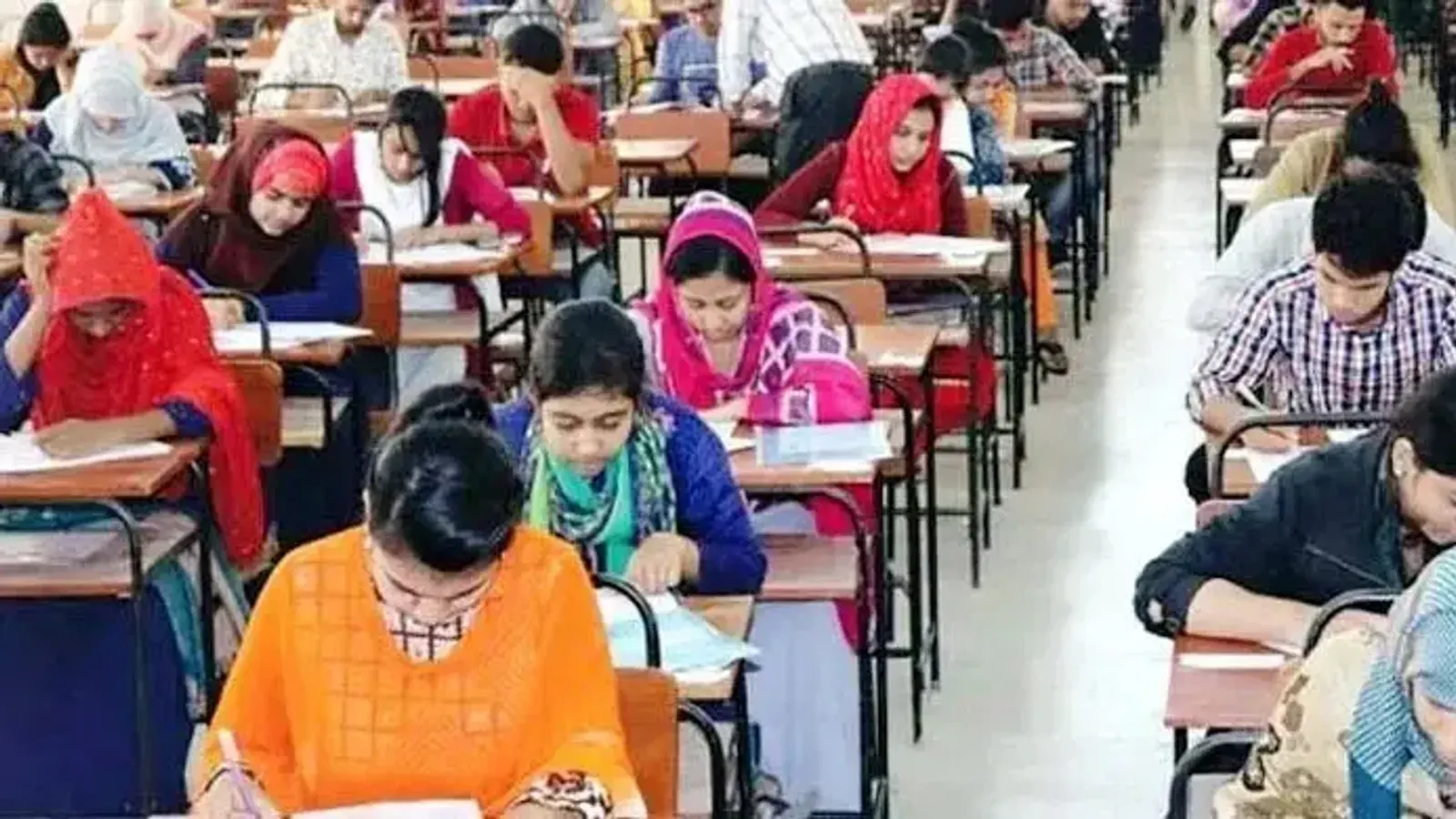 জাতীয় বিশ্ববিদ্যালয়ের অনার্স পরীক্ষায় নকল করায় ২৮৮ জনের শাস্তি