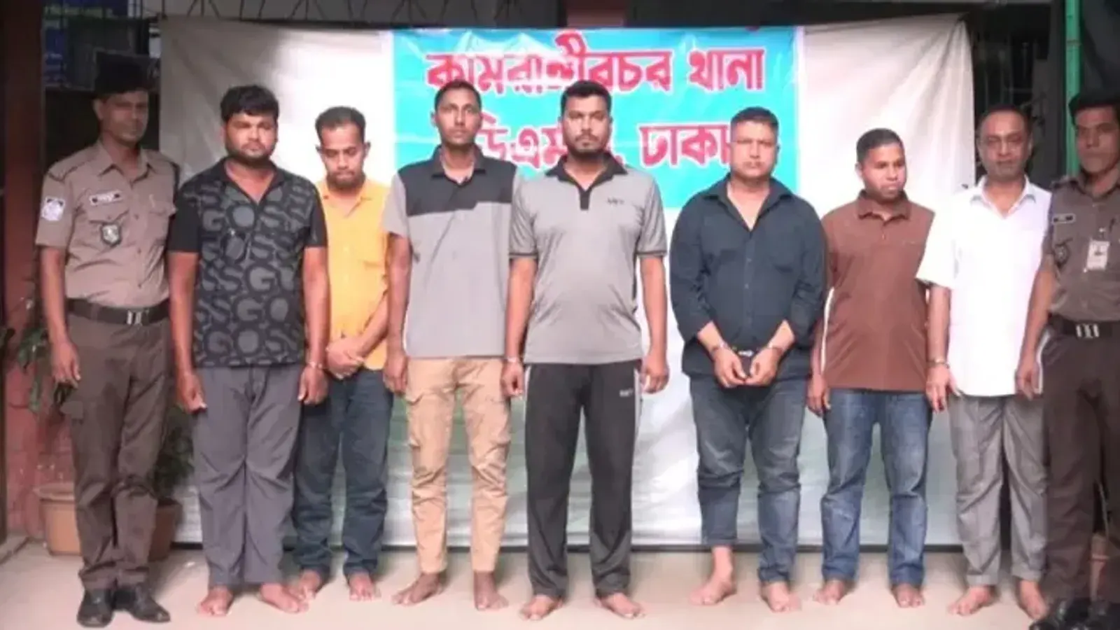 কামরাঙ্গীরচরে ডাকাতির প্রস্তুতিকালে প্রধান আসামিসহ গ্রেফতার ৭