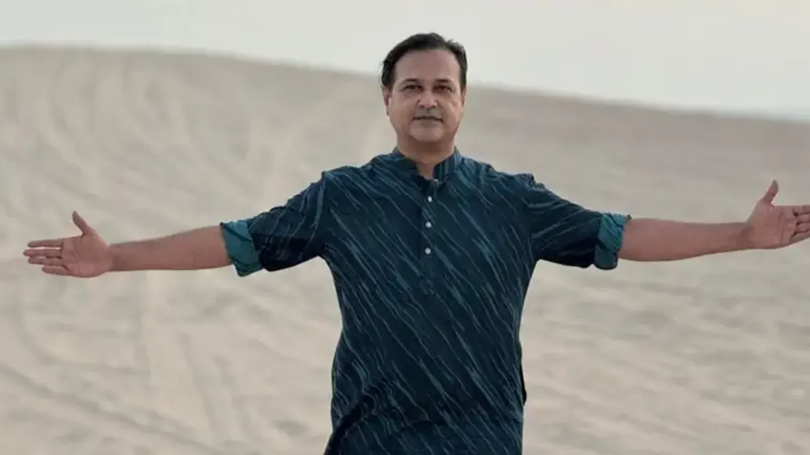 Singer Asif Akbar Highlights Expatriates' Hardships and Rights on Facebook