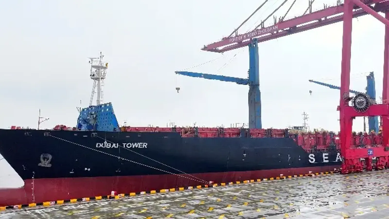 Chinese Container Vessel Sets Sail for Europe via Arctic Route