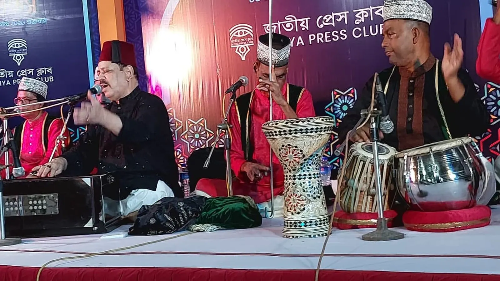জাতীয় প্রেস ক্লাবে শুক্রবার সন্ধ্যায় কাওয়ালি সন্ধ্যা অনুষ্ঠিত