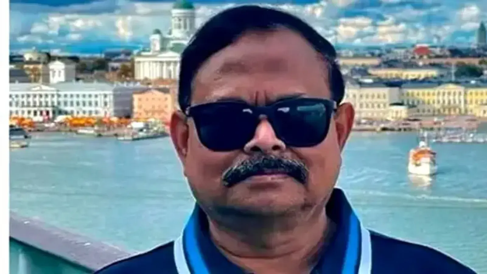 সাবেক সেনাপ্রধান আজিজ আহমেদকে ফেরাতে রেড নোটিশের আবেদন