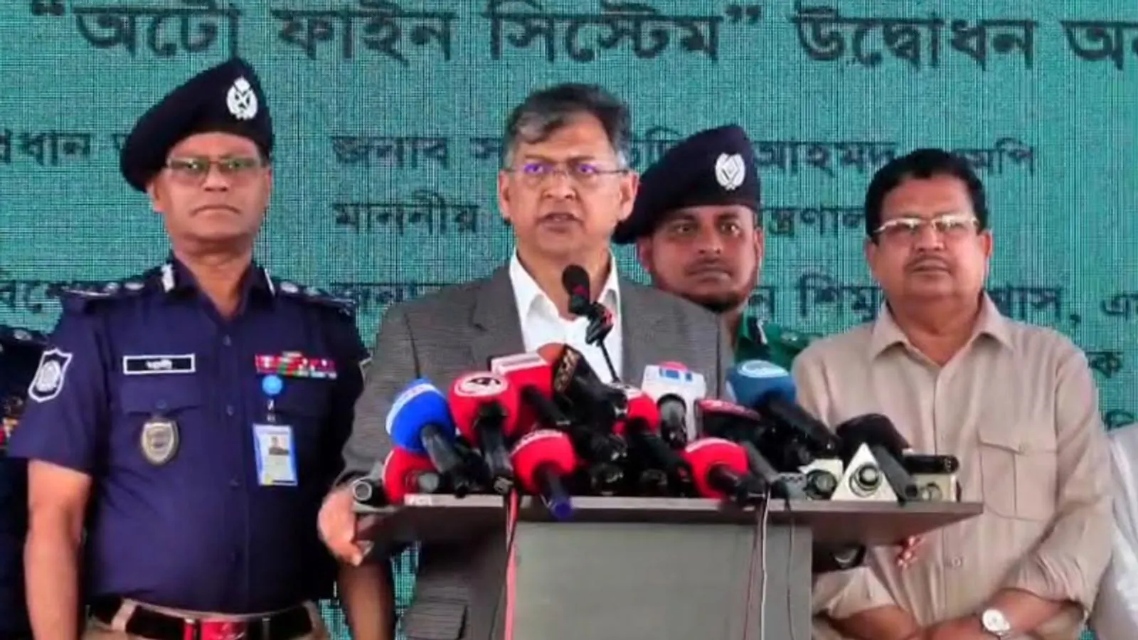 ঢাকা-চট্টগ্রাম মহাসড়কে এআইভিত্তিক অটো ফাইন সিস্টেম চালু