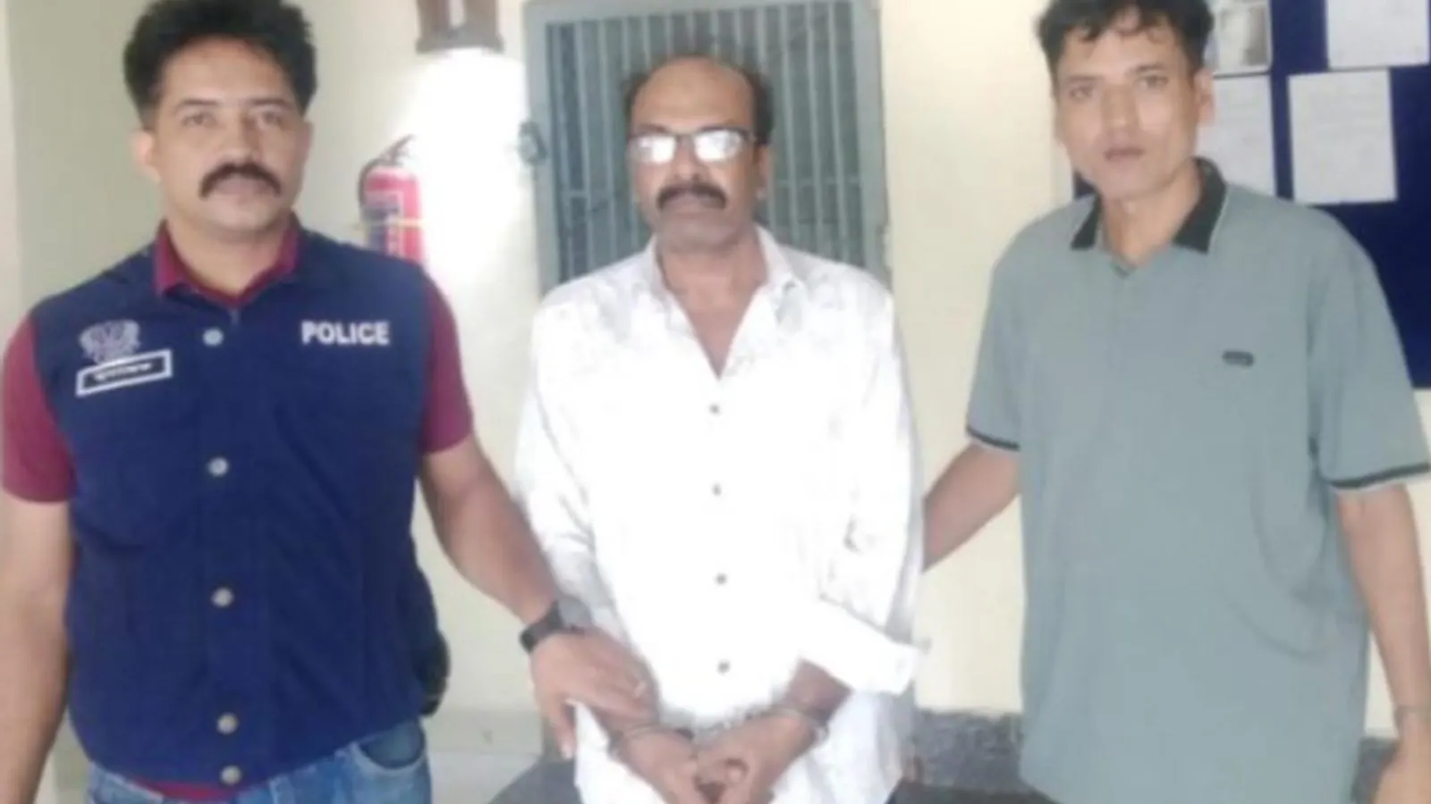 চট্টগ্রাম থেকে ১৪ বছরের সাজাপ্রাপ্ত কিলার মাসুদ গ্রেপ্তার