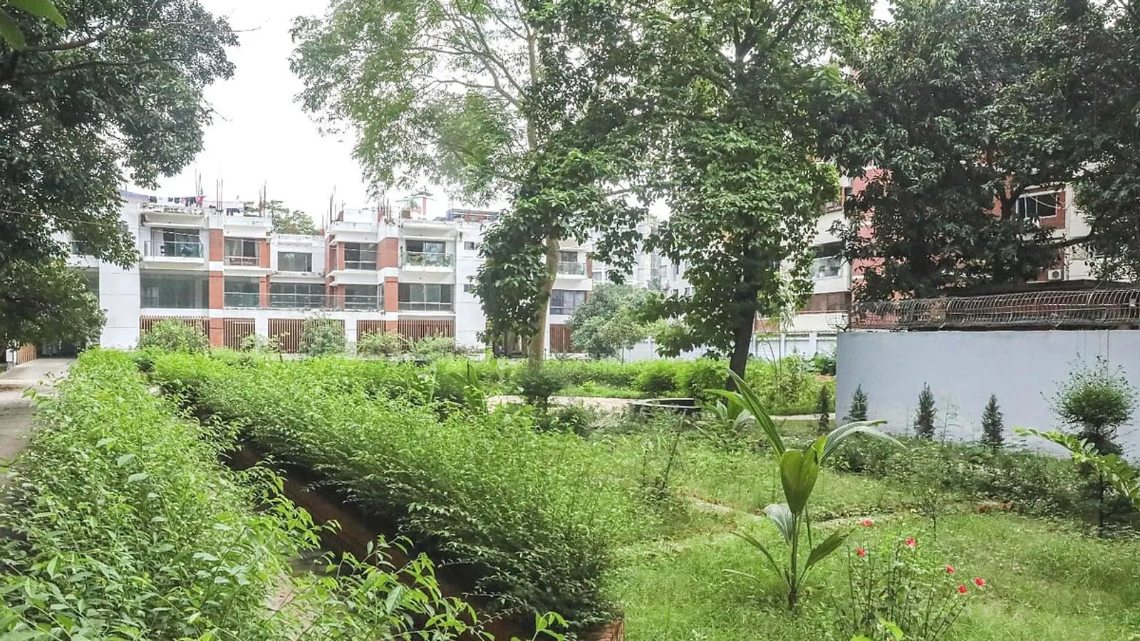 গুলশানে ওয়াসার জমিতে ১৯ তলা ভবন নির্মাণের প্রস্তাব ঘিরে বিতর্ক