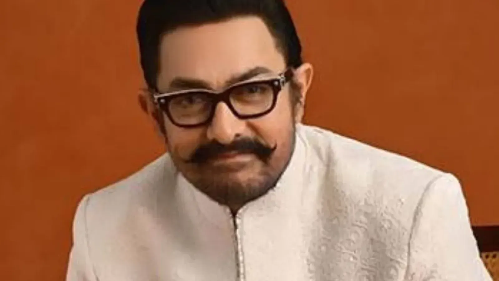 Bollywood Star Aamir Khan's Ghee Habit Sparks Health Debate