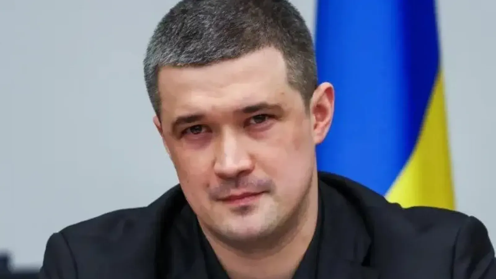 Fired Ukraine Defense Minister Demands Wartime Elections Amid War