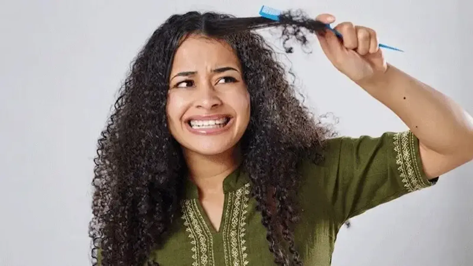 Expert Haircare Advice: Essential Tips for Managing Curly Hair