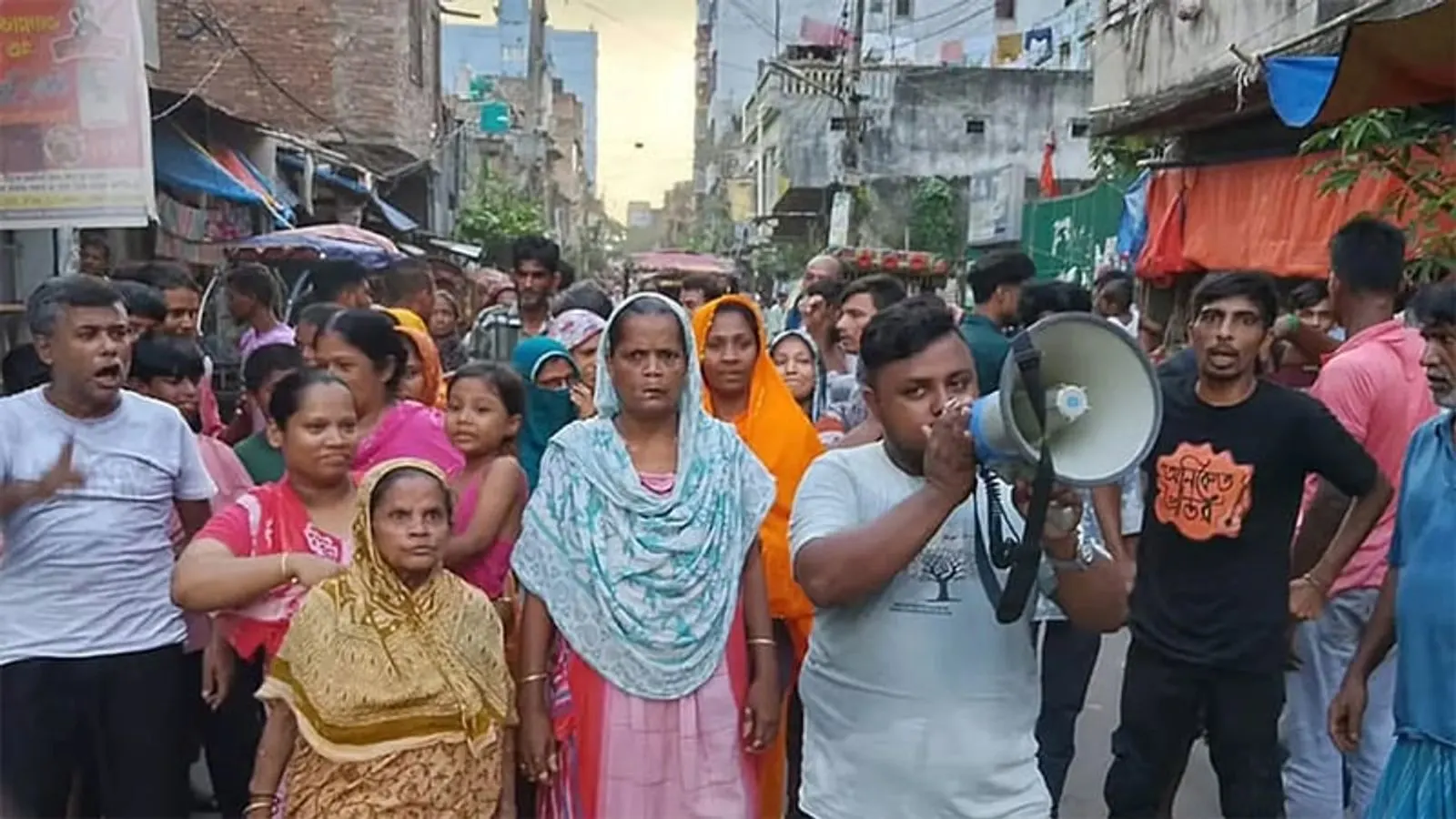 BNP and Jamaat Activists Clash Over Land Grabbing in Pallabi