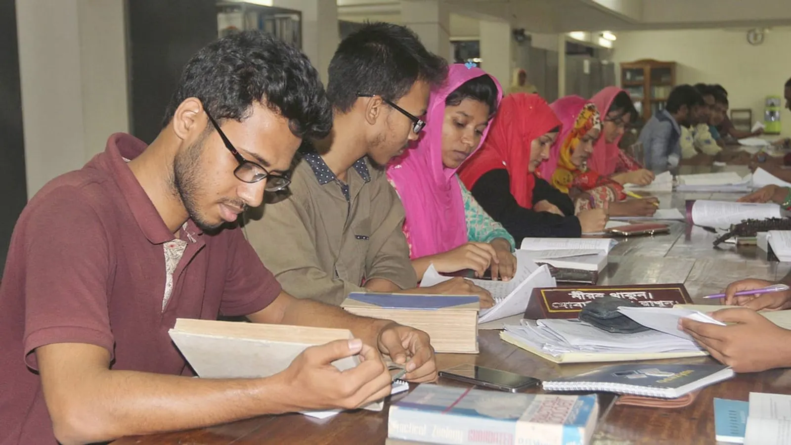Bangladesh Observes Civil Service Day Amid Historical Reflection