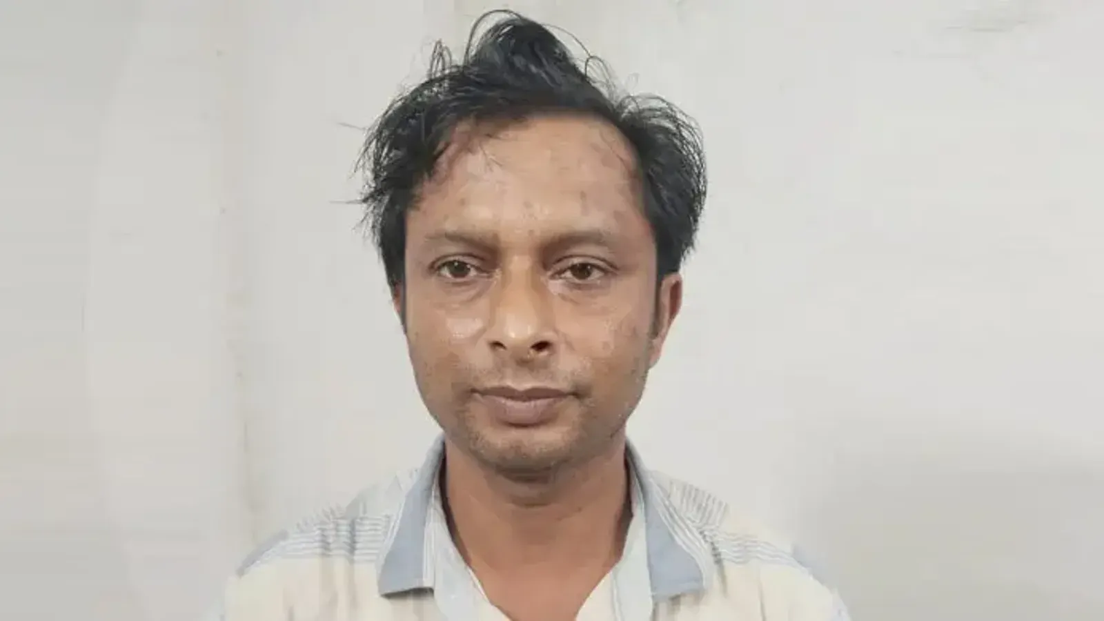 কুড়িগ্রামে ছাত্রীকে ধর্ষণচেষ্টার অভিযোগে শিক্ষক গ্রেফতার