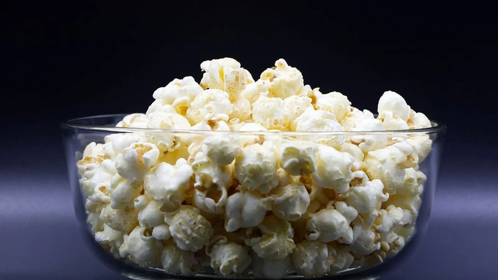 The Science of Popcorn: Physics, Chemistry and Thermodynamics Explained