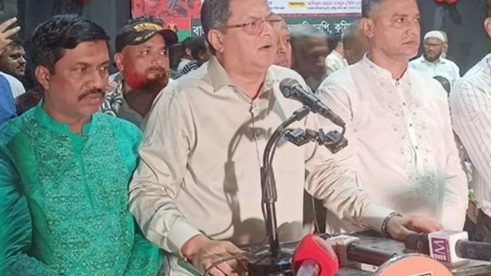 কুমিল্লায় বিএনপির প্রতিষ্ঠাবার্ষিকীর আলোচনা সভা অনুষ্ঠিত