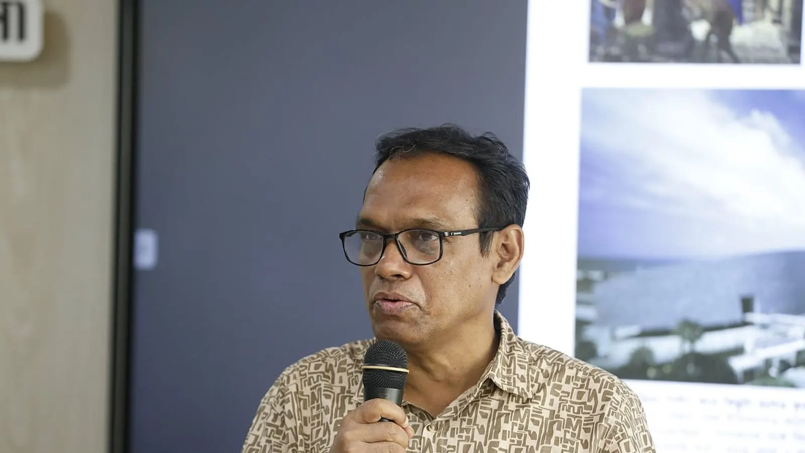 বরিশালে নিয়ানডার্থাল ও হোমো স্যাপিয়েন্স নিয়ে বিজ্ঞান বক্তৃতা