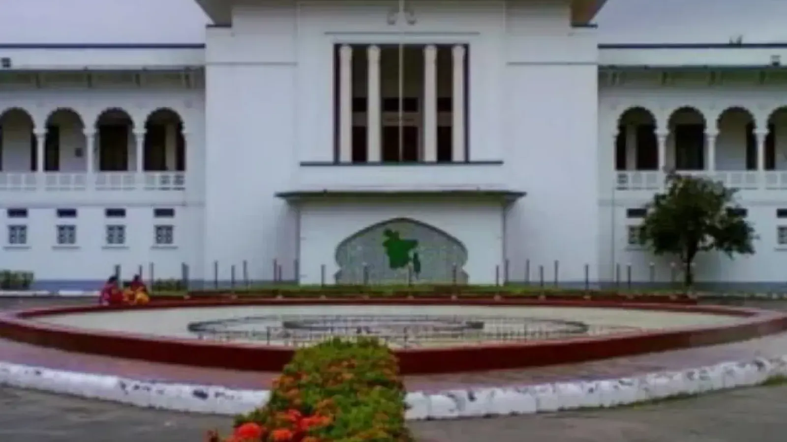 High Court Orders Eight-Week Halt to Cox's Bazar Beach Road Construction