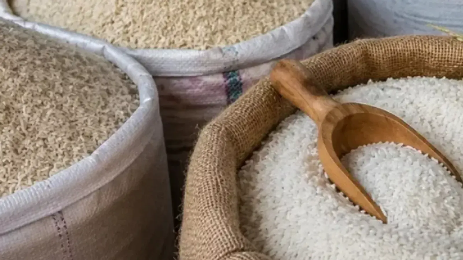 Dhaka Markets See Sharp Surge in Aromatic and Polao Rice Prices