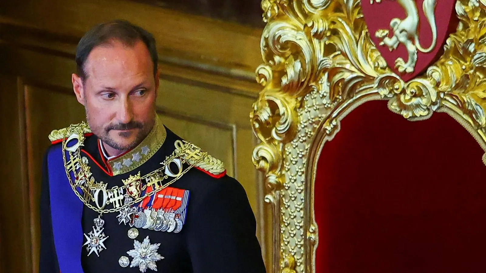 King Haakon VIII Swears Oath Before Norwegian Parliament