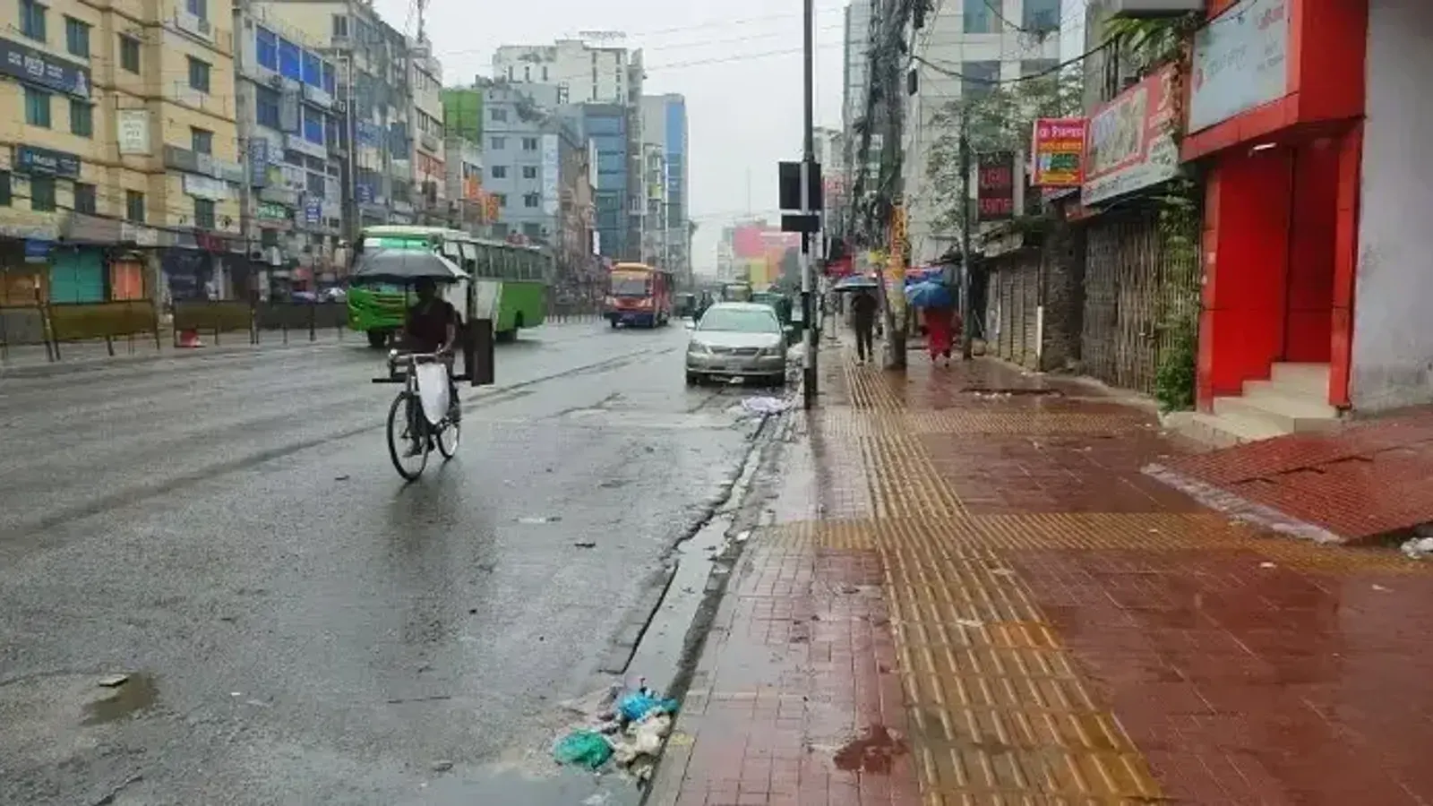 Bangladesh Forecast Predicts Below-Normal Rain and Potential Cyclones