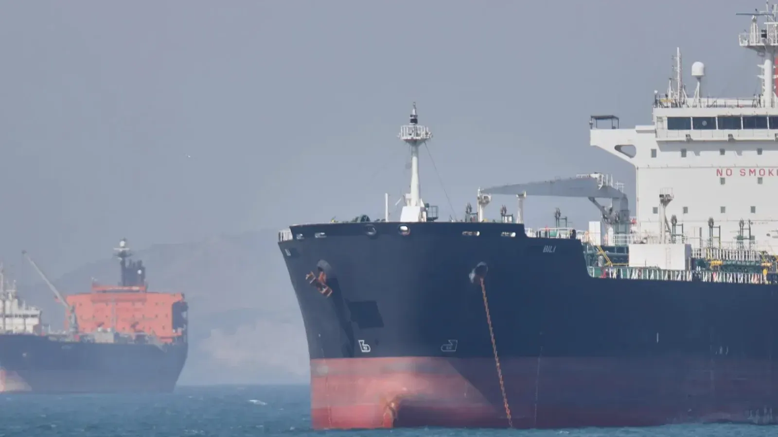 Middle East Crude Oil Exports Fall in August Amid Strait of Hormuz Closures