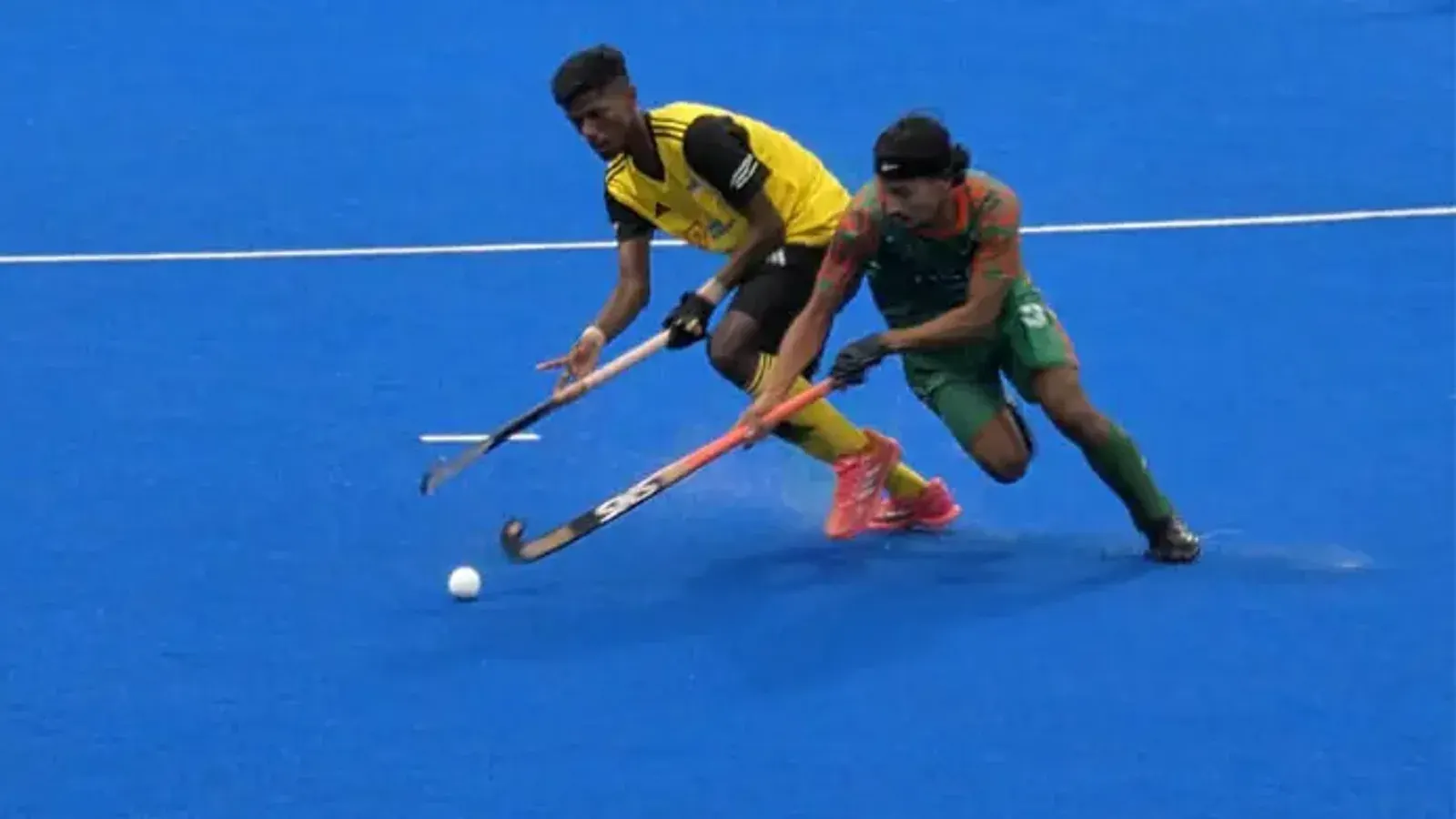 Bangladesh U-20 Hockey Team Suffers 4-2 Defeat Against Malaysia
