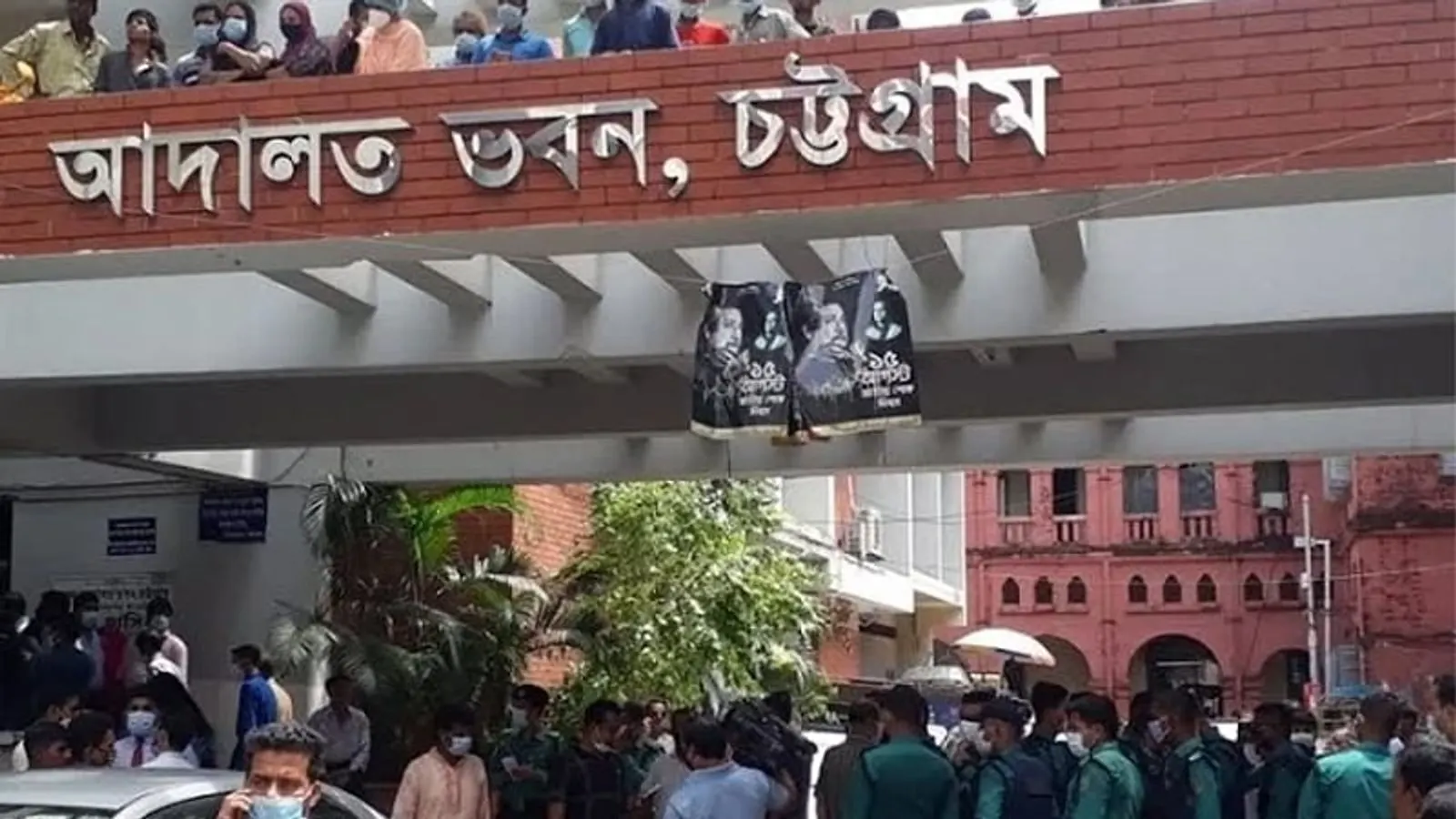 চট্টগ্রামে অন্তঃসত্তা পথ কুকুর হত্যা মামলায় আসামি বাবলার জামিন