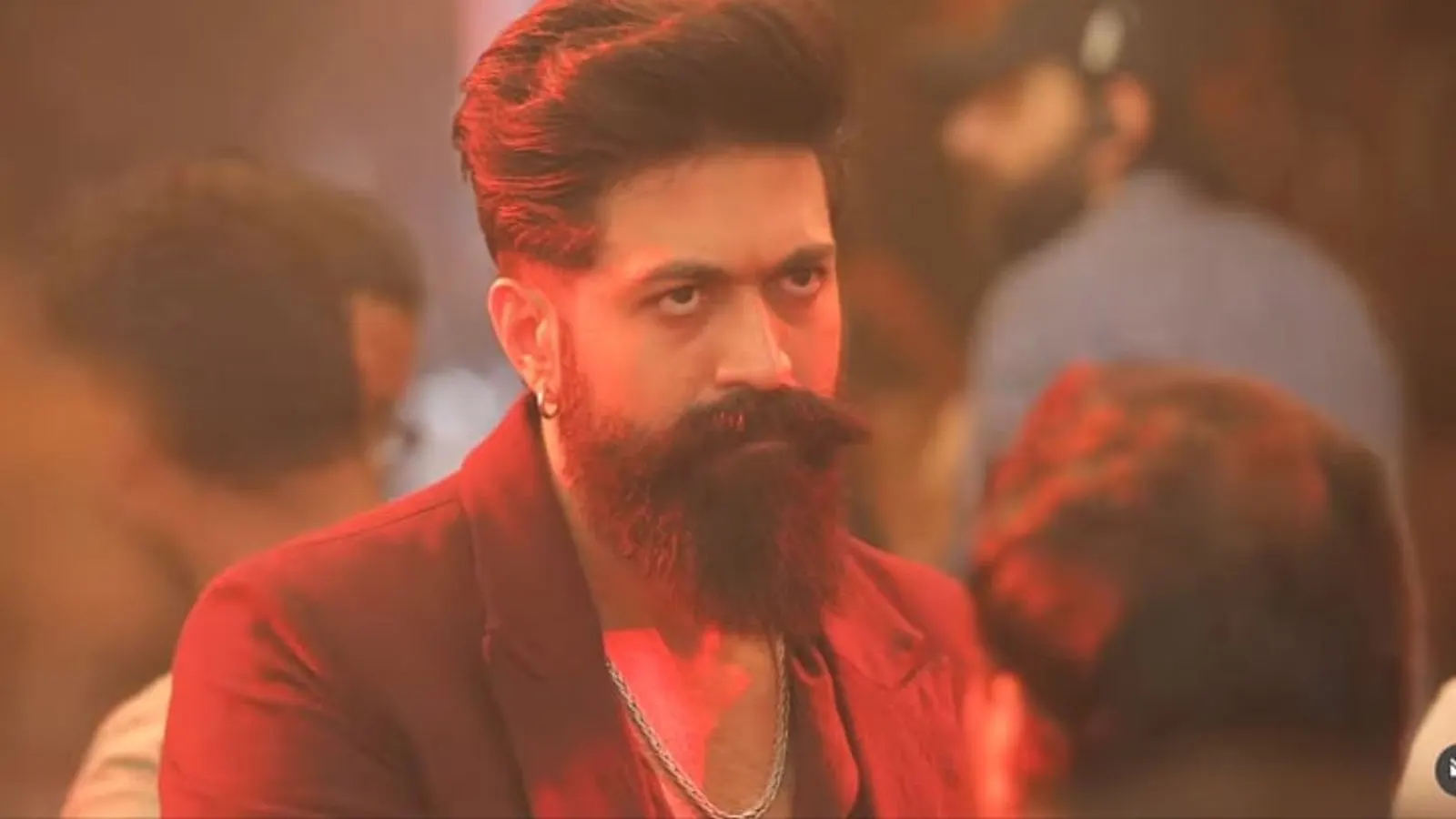 Yash's Toxic Faces Digital Rights Deadlock and Potential Rs 1.2 Billion Loss