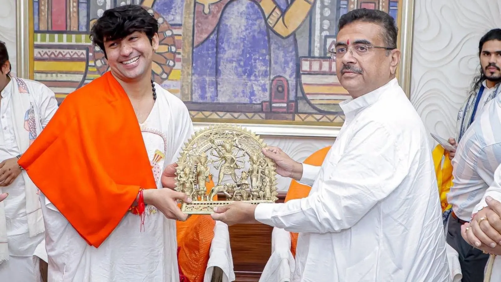 Shastri's Durga Puja Food Remarks Spark West Bengal Controversy