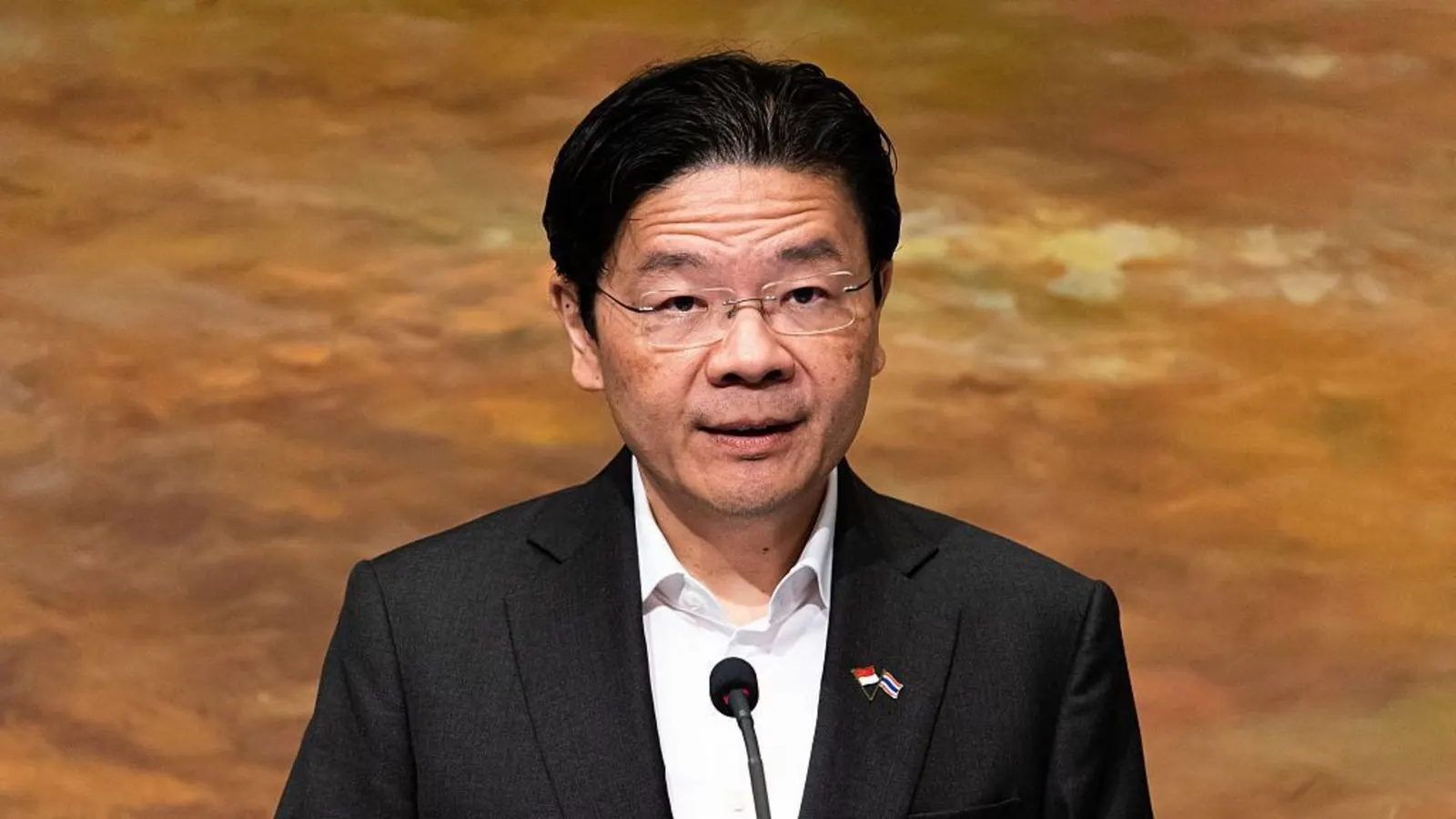 Singapore Government Announces Significant Salary Increases for Ministers and Prime Minister