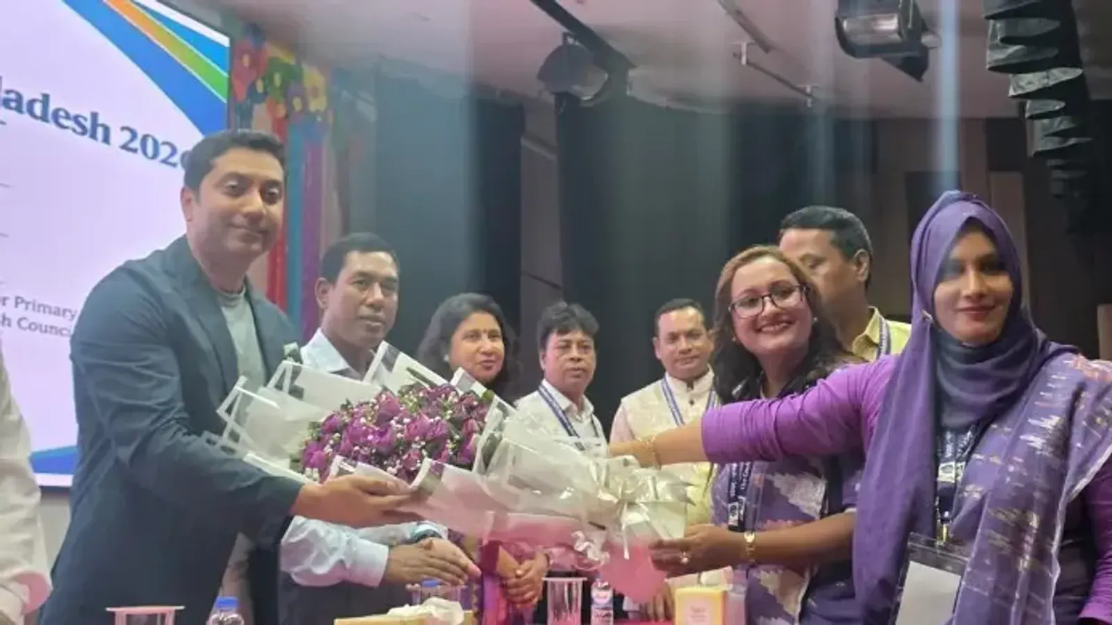 প্রাথমিক স্তরে শোনা ও কথা বলার দক্ষতায় গুরুত্ব: ববি হাজ্জাজ