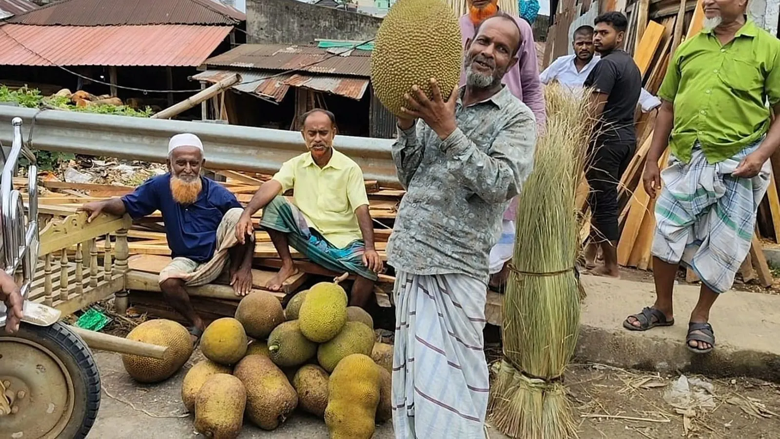 Jackfruit Prices Surge in Sreepur Amid Low Season-End Supply
