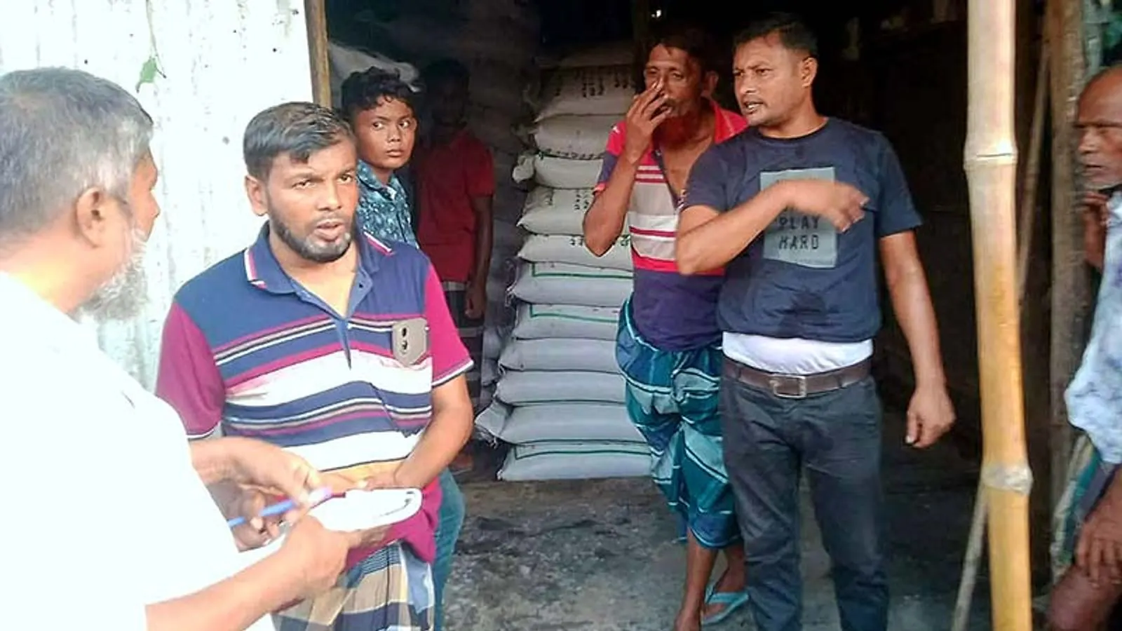 Magura Mobile Court Jails Trader Over Illegal Fertilizer Stockpile