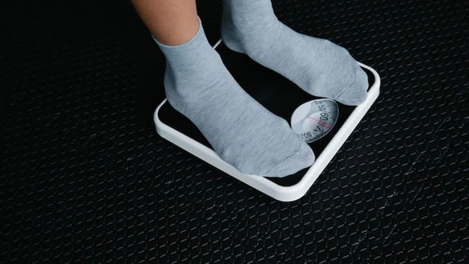 Understanding Protein Deficiencies and Body Weight Dynamics
